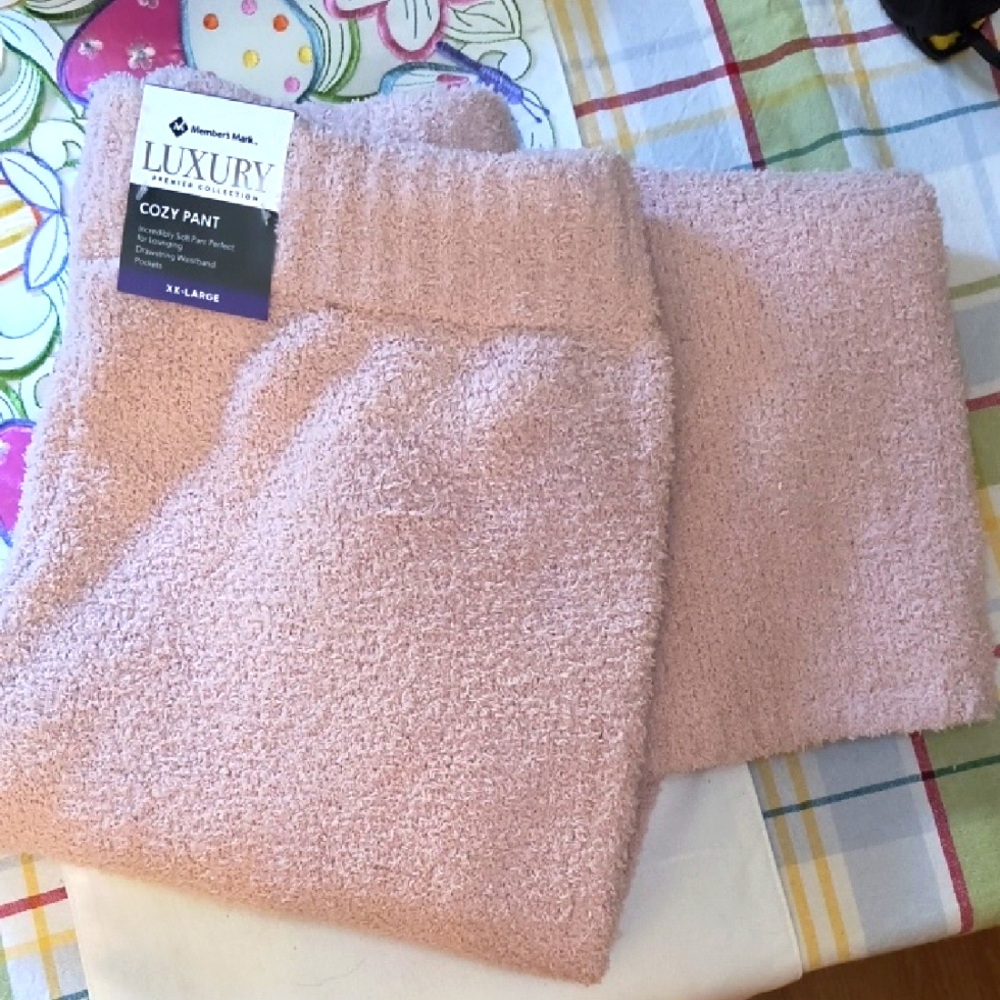 Luxury Premier Collection Cozy Pant, NWT